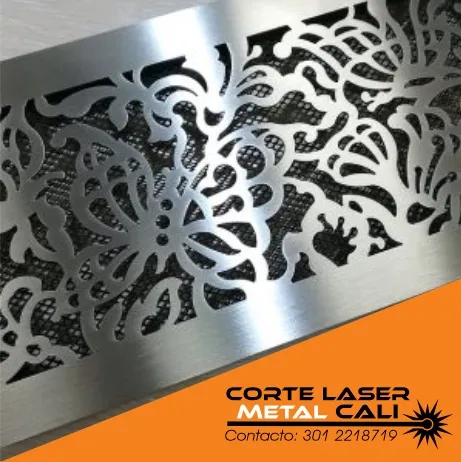 Corte de acero inoxidable de precisión