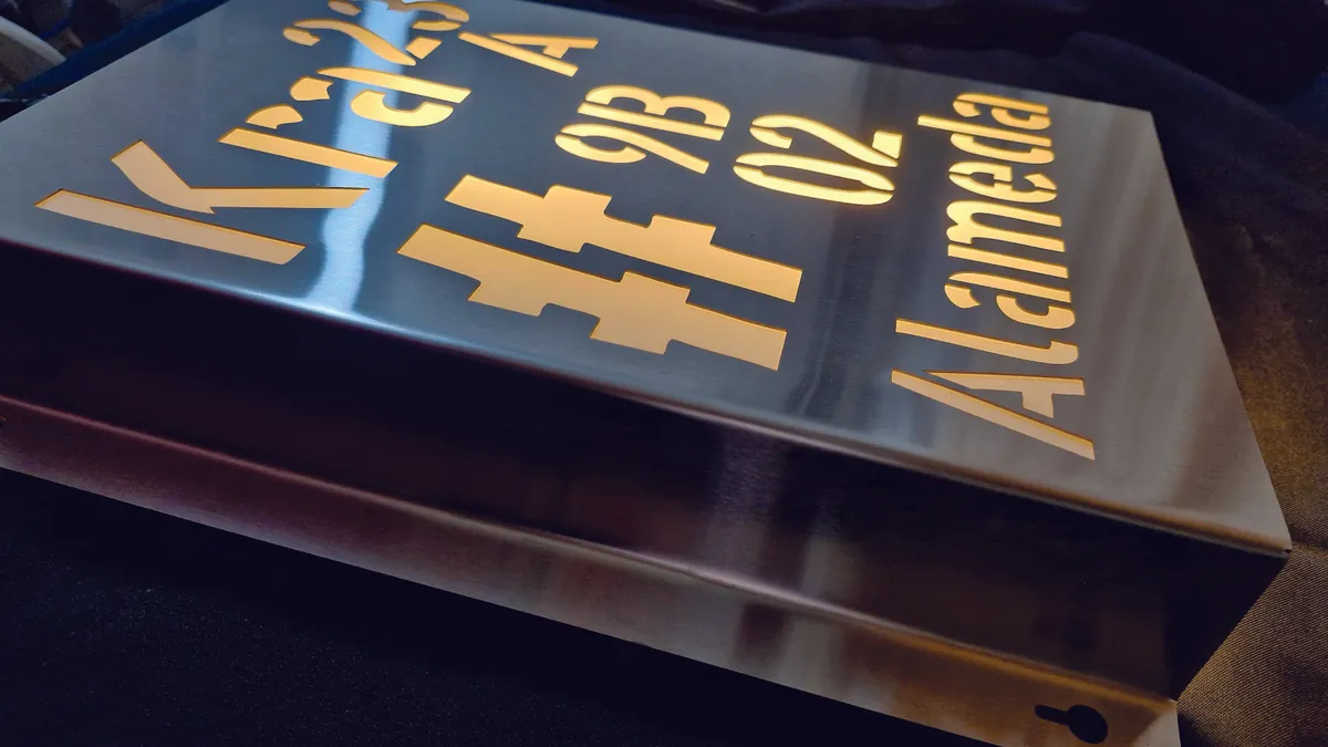 Placas para dirección de lujo